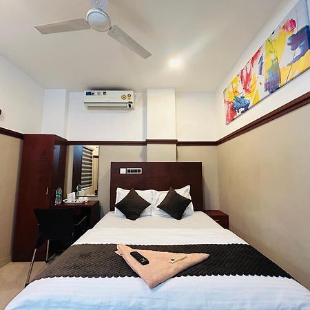Rio Rooms Medical College Кожикоде Екстер'єр фото
