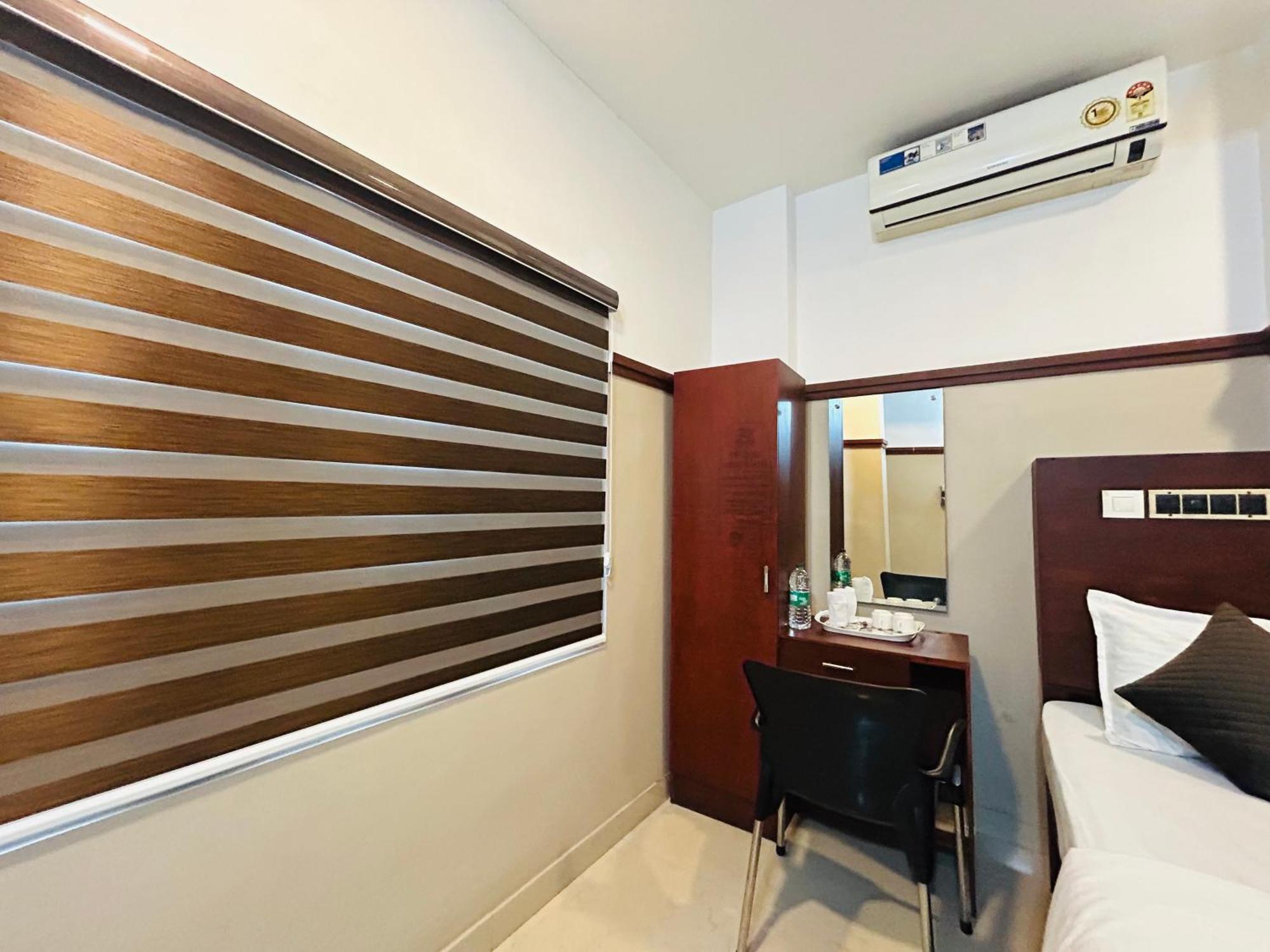 Rio Rooms Medical College Кожикоде Екстер'єр фото